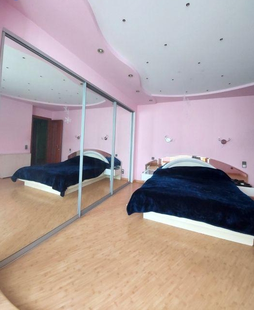 продажа трехкомнатной квартиры номер A-173679 в Киевском районе, фото номер 8
